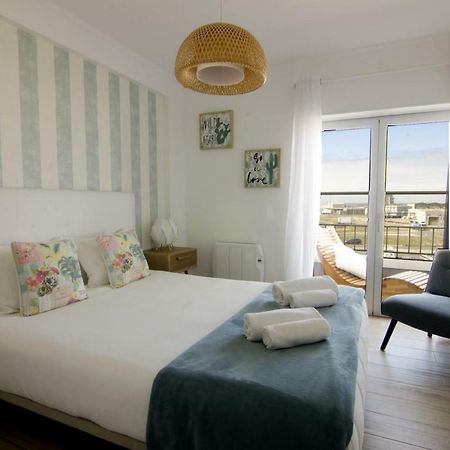 Sea La Vie Beach House - Peniche Bagian luar foto